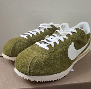 Nike Cortez SE "Pacific Moss". Men's Size 12.5. Pacific Moss/ Infinite Gold